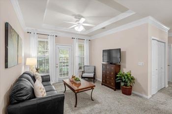 9 Ft ceilings or vaulted ceilings